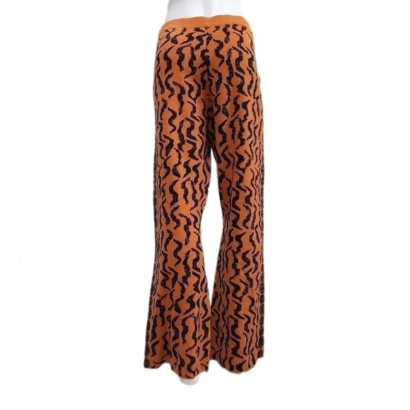 Anthropologie Wide Flared Tiger Print knit Pants Orange/Blk, US Women's XL NWOT - Picture 5 of 10